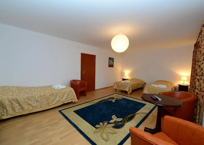 Airport Modlin * Nowy Dwor Mazowiecki