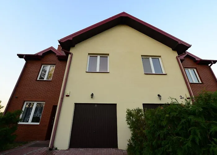 Airport Modlin Guest house *